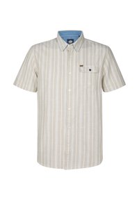 Camisa de botonadura corta en beige claro con rayas verticales blancas, con un bolsillo en el pecho y un detalle en el cuello de color azul. Textura suave.