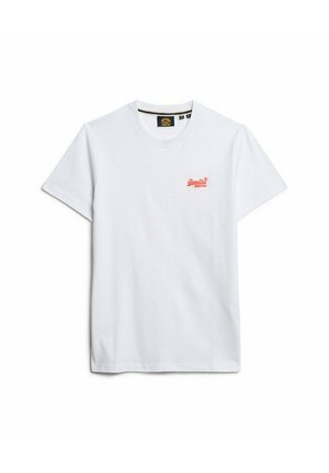 T-shirt bianco in cotone con maniche corte, colletto rotondo e un piccolo logo rosso nella parte sinistra del petto. Texture liscia e vestibilità classica.