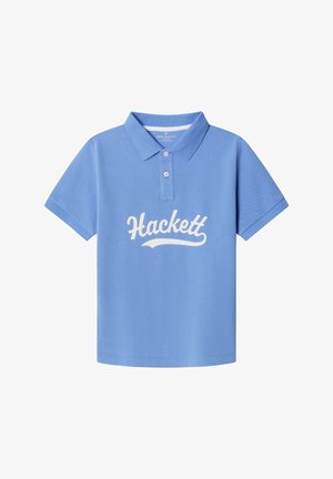 Polo azzurro chiaro in cotone, con colletto classico, maniche corte e un evidente logo bianco "Hackett" sul davanti.