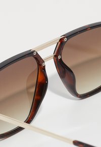 ALDO NATANIEL UNISEX - Lunettes de soleil - other brown