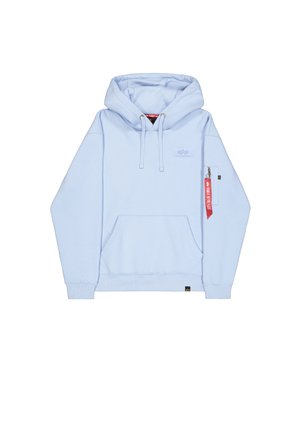 Világoskék kapucnis pulóver pamut keverékből, elöl zsebével, húzózsinóros kapucnival, oldalsó cipzáras zsebbel és mellkasi logós folttal.