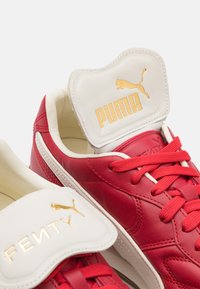 FENTY x PUMA AVANTI UNISEX - Sportcipő - club red