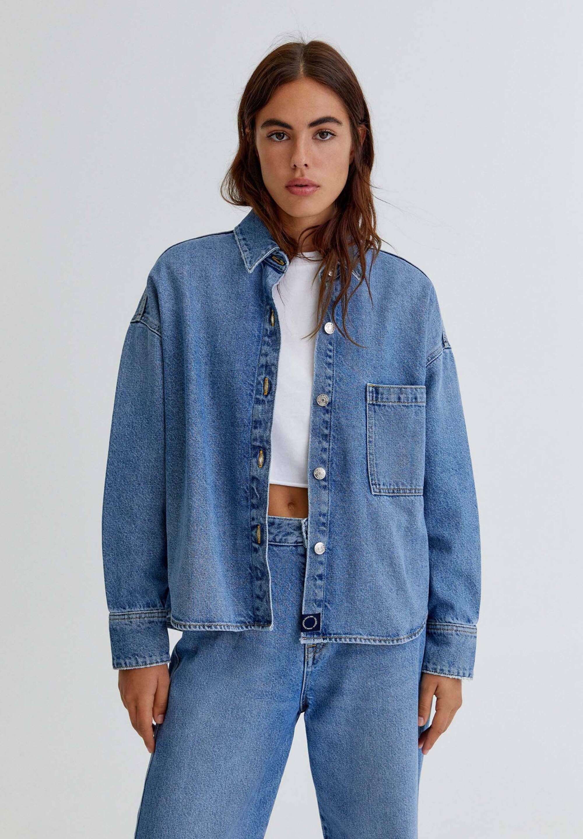 pull and bear cropped denim jacket