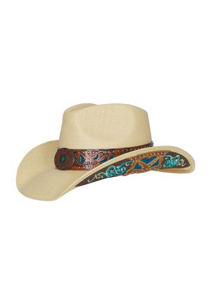 Beżowy pleciony kapelusz kowbojski z szerokim rondem, z brązową skórzaną opaską i turkusowymi ozdobnymi przeszyciami wzdłuż krawędzi ronda.