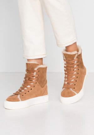Sneaker high - cognac