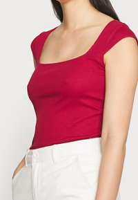 Anna Field T-shirt basic - red
