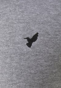 Thumbnail Image 6