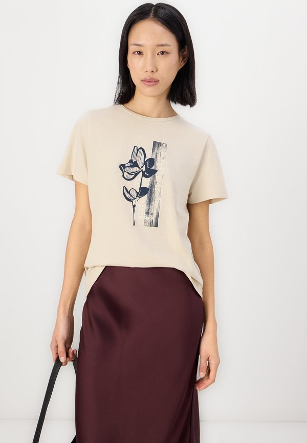 CREW NECK - Print T-shirt - summer beige4