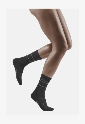 CEP REFLECTIVE MID CUT SOCKS WOMEN - MADE IN GERMANY - Sportsocken - schwarz