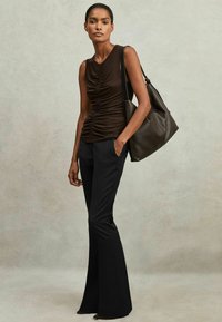 Reiss HAISLEY TAILORED FLARED  - Bukser - navy