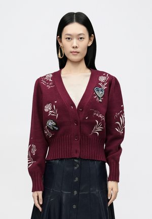 HERITAGE ROSE PATCH MORGAN CARDIGAN - Cardigan - mulberry/multi-coloured