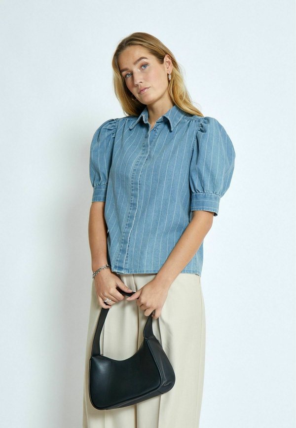 PRIA - Hemdbluse - light denim