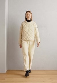 Ecoalf JACKET WOMAN - Ľahká bunda - pannacotta