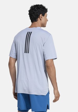 adidas Sportswear, D4T PRIMELIFT 3 STRIPES - T-Shirt print - halsil