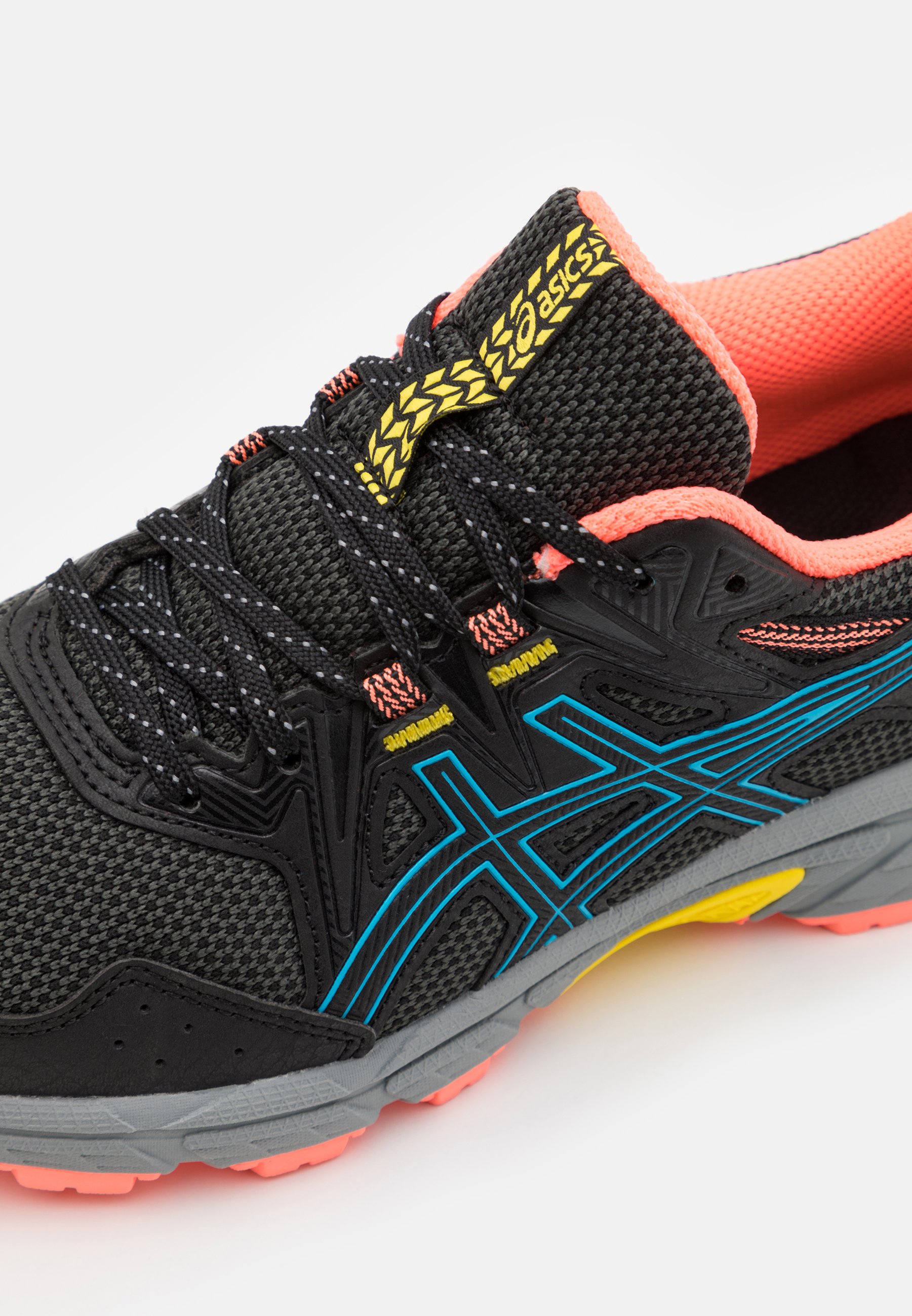asics trail neutras