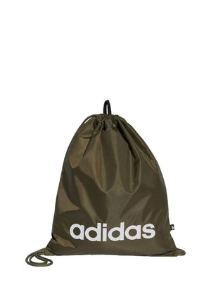 Sacca con coulisse adidas verde scuro con logo bianco e maniglia nera in alto su sfondo bianco.