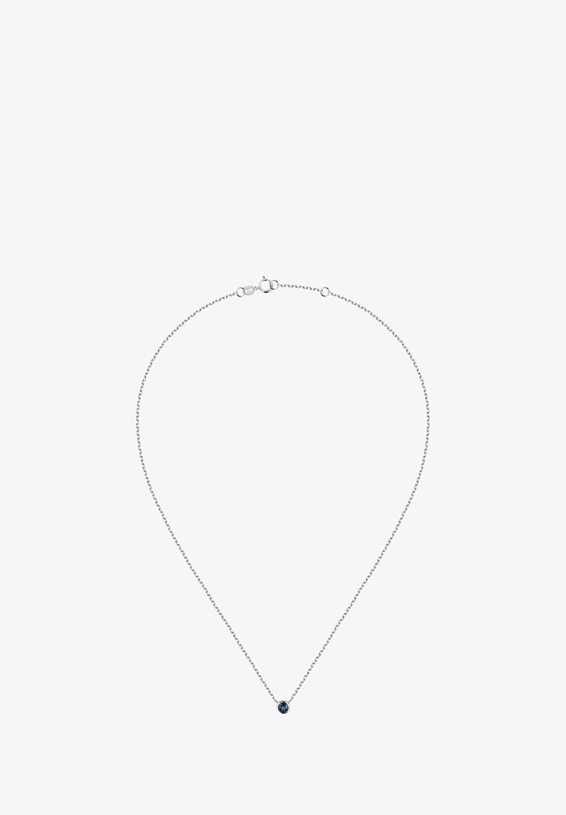 Silberne Kettenhalskette mit einem zentralen blauen Edelsteinelement. Die Kette ist zart mit kleinen Gliedern und schafft ein minimalistisches Design.