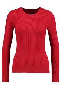 Maglione rosso a maniche lunghe con scollo rotondo e silhouette aderente. Texture morbida con strisce verticali regolari su tutta la superficie.