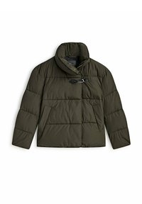 Olijfgroene pufferjack met een hoge kraag, ritssluiting en een voorzak. Heeft een gestikt ontwerp en een zijdrukknopsluiting.