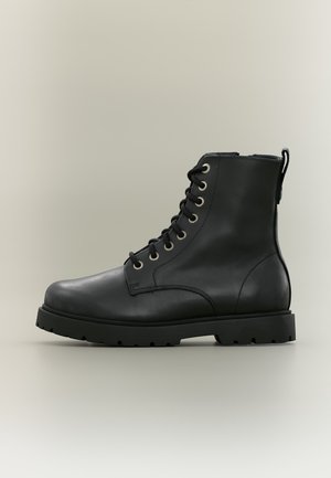 Birkenstock, HIGHWOOD MID LACE NEW LENA - Боти с връзки до глезена - black