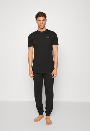 Ellesse VEZUVI 3 PACK - Apatiniai marškiniai - khaki/black/orange