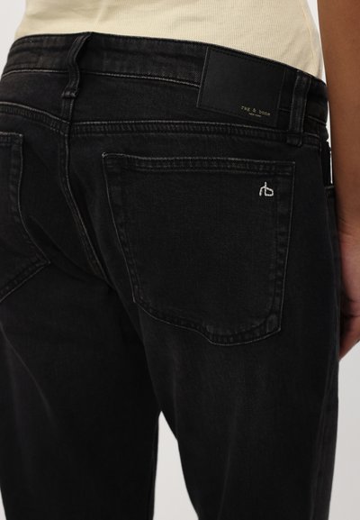 rag & bone DRE LOW RISE BOYFRIEND - Pieguloša piegriezuma džinsi - cornelia