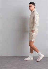 Tiger of Sweden THIAGO - Shorts - dawn misty