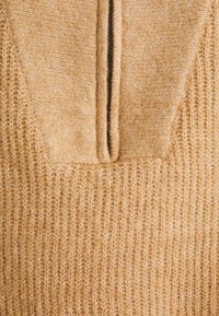 Noisy May NMNEWALICE HIGH NECK  - Camisola - beige