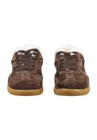 Brown suede winter shoes with gum soles and white fleece lining, shown from the front on a white background.