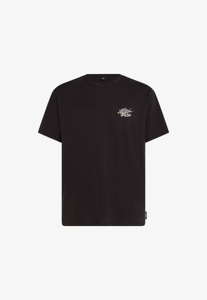 Schwarzes Baumwoll-T-Shirt mit rundem Ausschnitt. Verfügt über einen kleinen, farbenfrohen Grafikdruck auf der linken Brust. Kurze Ärmel, lockere Passform.