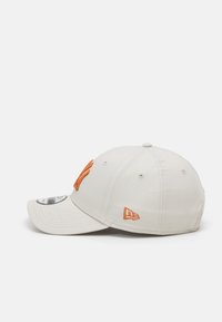 New Era LEAGUE ESSENTIAL 9FORTY UNISEX - Cap - stone