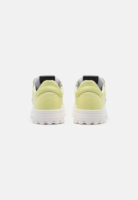Patrizia Pepe Tenisky - lime/black