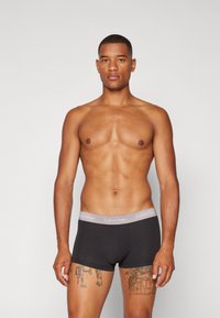 Calvin Klein Underwear MICROFIBRE STRETCH LOW RISE TRUNK 3 PACK  - Culotte - black/light brown/turquoise