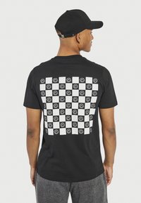 Redefined Rebel - BECKHAM TEE - Camiseta estampada - black Imagen en miniatura 1