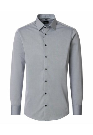 Jasnoszara męska koszula na długi rękaw z klasycznym kołnierzykiem i czarnymi guzikami z przodu.