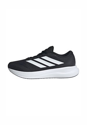 Sort Adidas løbesko med hvide tre striber og tyk hvid polstret sål på hvid baggrund.
