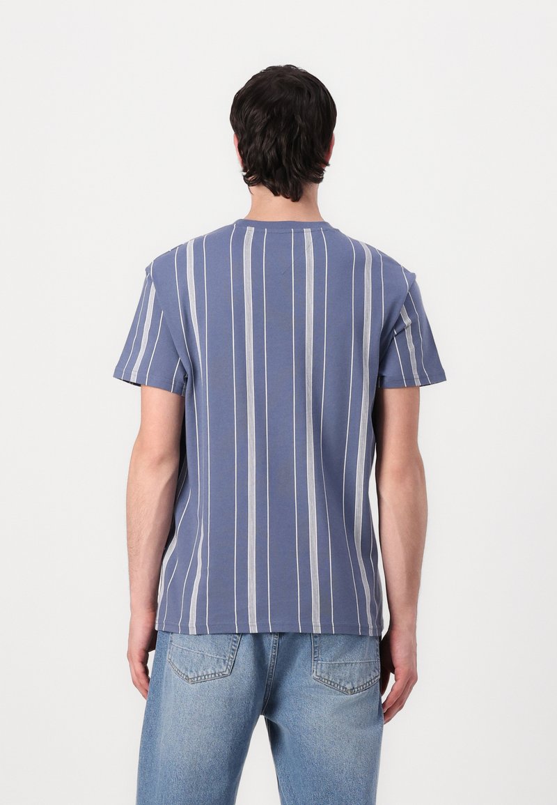 Tommy Jeans STRIPE JERSEY CREW NECK T-SHIRT - Triko s potiskem - blue moment