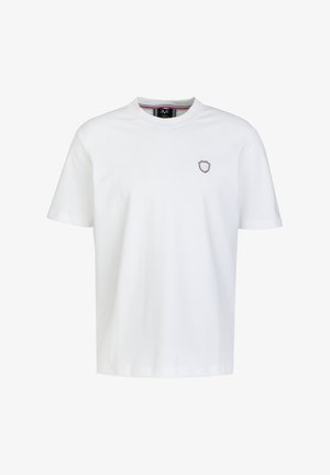 Wit katoenen T-shirt met korte mouwen en een ronde halslijn. Voorzien van een klein schildembleem in lichtroze op de borst. Glad oppervlak.