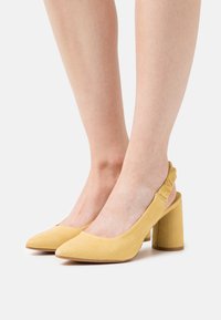 ONLY SHOES ONLPIXIE - Saltos altos - yellow