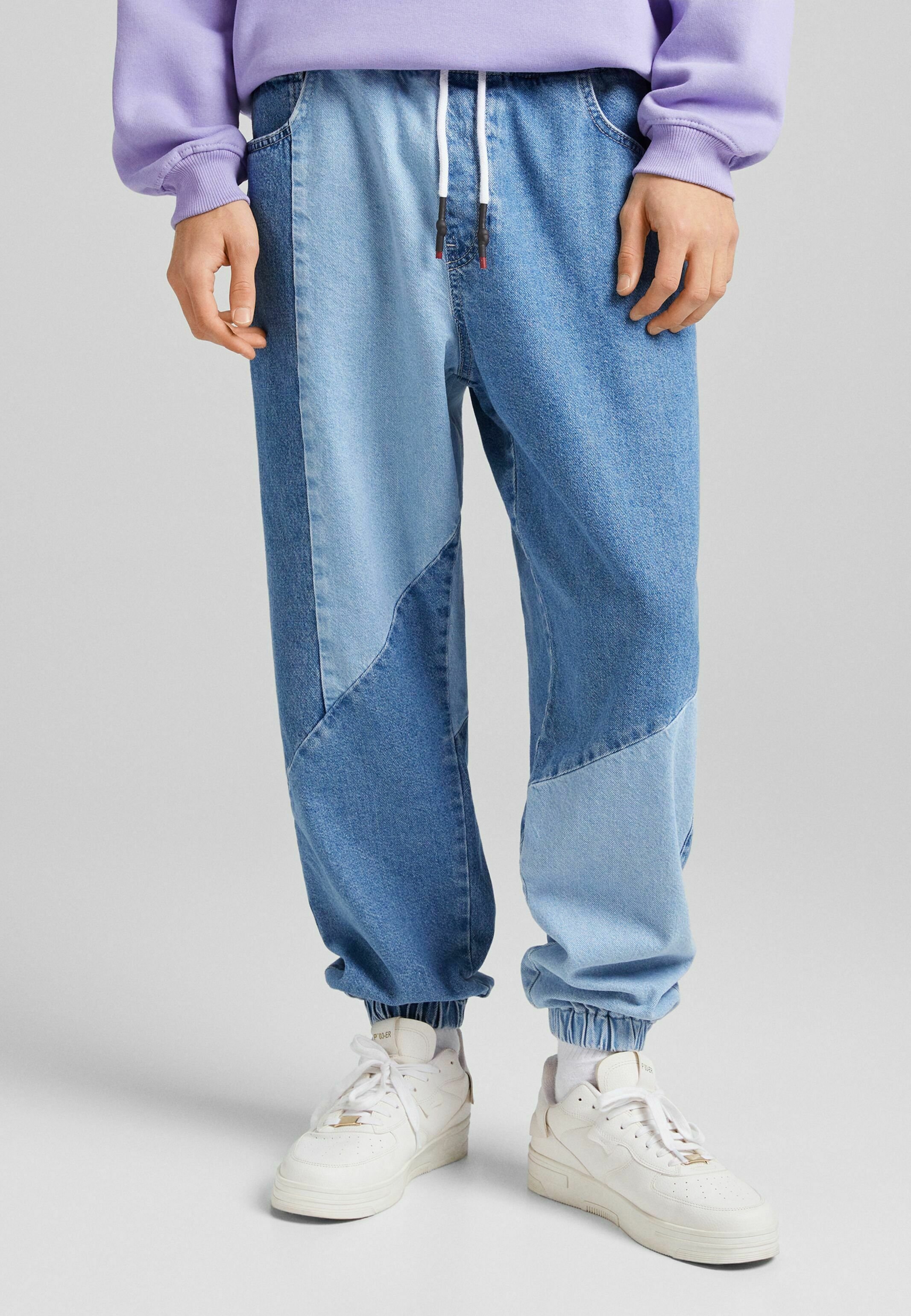 Bershka MIT PATCHWORK - Relaxed fit jeans - bluedenim/Blauw denim/bluedenim  - Zalando.be