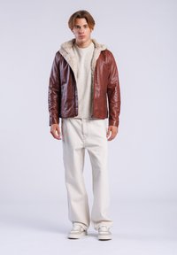 Freaky Nation Chaqueta de cuero - wood  beige