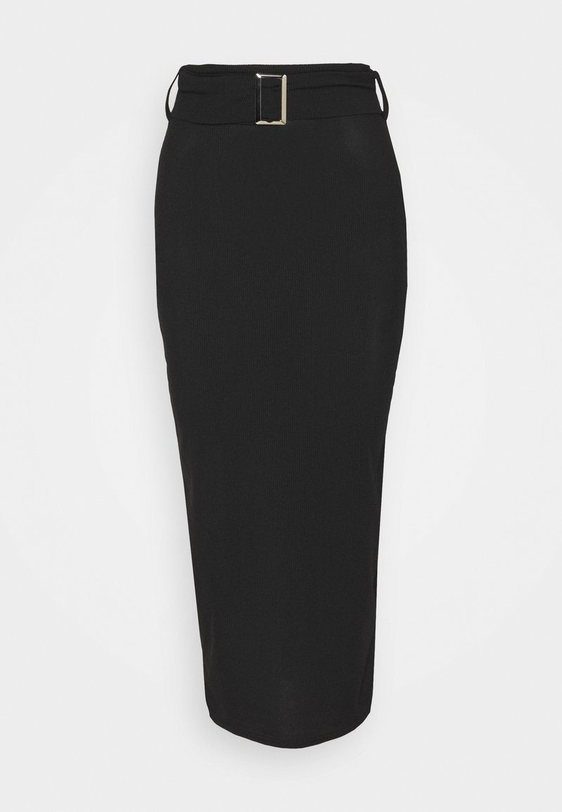 Jupe midi noire à silhouette ajustée, avec une large ceinture et une boucle rectangulaire dorée. Tissu lisse et extensible.