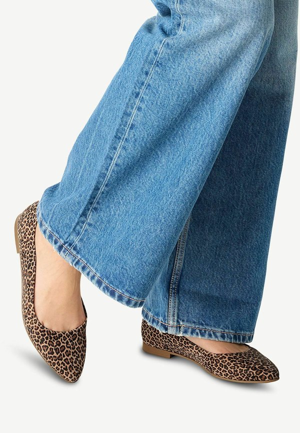 Ballet pumps - leopard