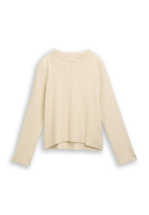 Haut beige à manches longues en matière douce, avec un col rond et un ourlet légèrement court doté d'un détail de couture central.