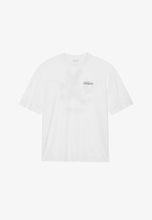 Baltas medvilnės marškinėliai su trumpomis rankovėmis, priekyje yra spaudinys su užrašu "Skristi į Ramybę" juoda ir žalia spalvomis.