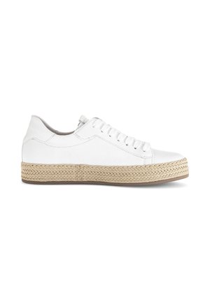 Low-top white leather sneaker with lace-up closure and thick woven beige platform sole, viewed from the outer side.