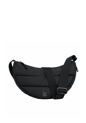 Sac bandoulière noir rembourré en forme de croissant avec une large sangle ajustable et une fermeture éclair. Logo "GOT BAG" imprimé à l'avant.