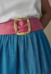 Next BUCKLE STANDARD - Midjeskärp - pink
