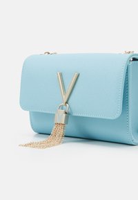 Valentino Bags Axelremsväska - blue