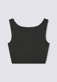 Top corto nero con una texture liscia, spalline larghe e scollatura rotonda. Bordature senza cuciture per una finitura pulita.